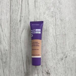 Rimmel London Makeup | Natural Beige Stay Matte Foundation